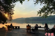 家族乱入“移动卧室”重塑旅行方式 “Z世代”爱上车轮上的家
